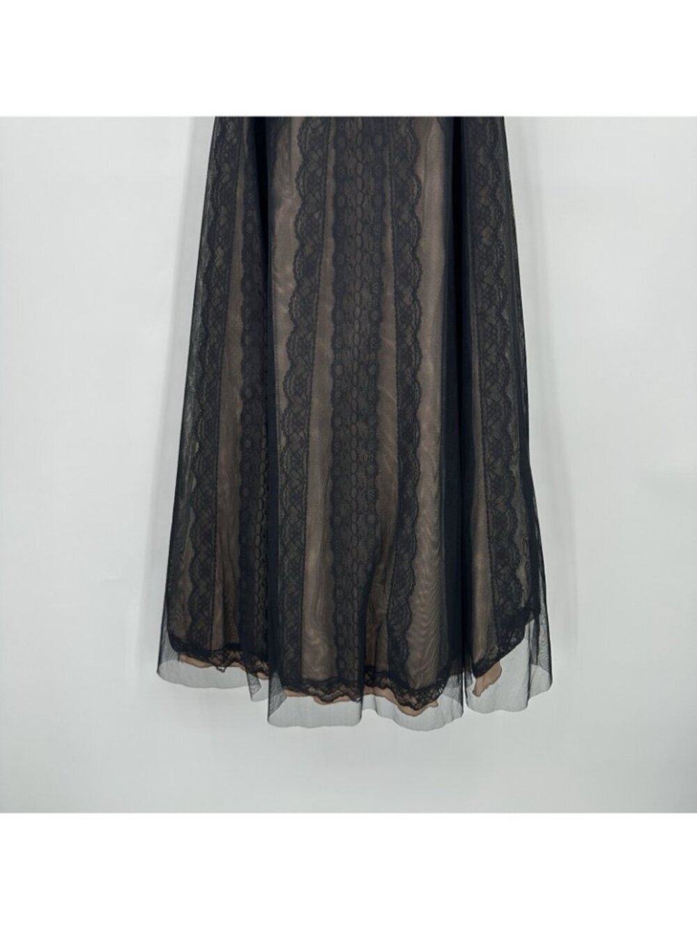 BCBG MAX AZRIA black lace midi dress XS formal wedding guest vintage inspired - Picture 5 of 10